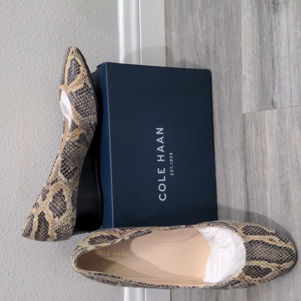 New Cole Haan Snake Wedge Pumps 11